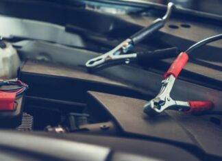 6 правил запуску двигуна взимку: як уникнути проблем і зберегти акумулятор 6 правил запуску двигуна взимку: як уникнути проблем і зберегти акумулятор