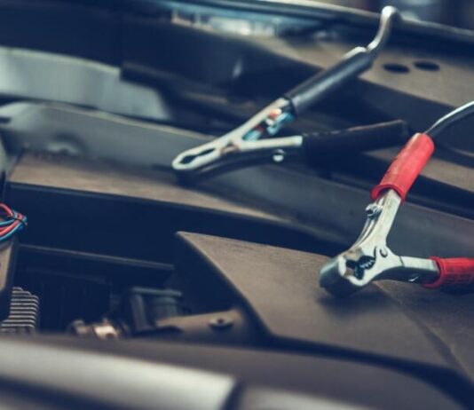 6 правил запуску двигуна взимку: як уникнути проблем і зберегти акумулятор 6 правил запуску двигуна взимку: як уникнути проблем і зберегти акумулятор