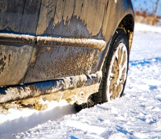 Названо 5 помилок під час зимового миття авто Названо 5 помилок під час зимового миття авто