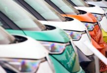 Volkswagen готується масово просувати електромобілі, щоб уникнути штрафів ЄС Volkswagen готується масово просувати електромобілі, щоб уникнути штрафів ЄС