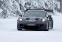 Нові фото прототипу Porsche GT3 RS вказують на турбонаддув спереду й ззаду Нові фото прототипу Porsche GT3 RS вказують на турбонаддув спереду й ззаду