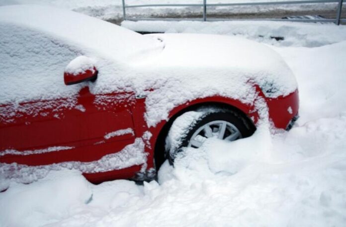 Screenshot_2 Експерт розповів, як слід змінювати стиль водіння у снігопад