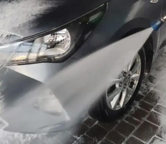 Експерти пояснили, що може статися з авто після мийки на морозі Експерти пояснили, що може статися з авто після мийки на морозі