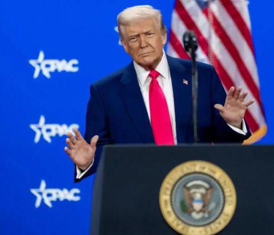 Автопром США у 2026 році переходить від електрифікації до гібридної стратегії Автопром США у 2026 році переходить від електрифікації до гібридної стратегії