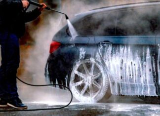 Фахівці розповіли, як часто потрібно мити автомобіль взимку Фахівці розповіли, як часто потрібно мити автомобіль взимку