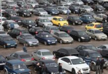 В Україні оновили ставки пенсійного збору на легкові автомобілі з 1 січня 2026 року В Україні оновили ставки пенсійного збору на легкові автомобілі з 1 січня 2026 року