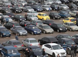 В Україні оновили ставки пенсійного збору на легкові автомобілі з 1 січня 2026 року В Україні оновили ставки пенсійного збору на легкові автомобілі з 1 січня 2026 року