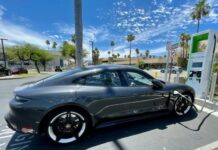 Дослідження спростувало міф про електромобілі: батареї служать понад 10 років Дослідження спростувало міф про електромобілі: батареї служать понад 10 років