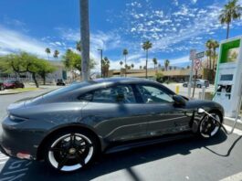 Дослідження спростувало міф про електромобілі: батареї служать понад 10 років Дослідження спростувало міф про електромобілі: батареї служать понад 10 років