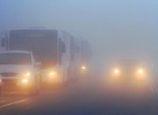 Коли в Україні дозволено вмикати протитуманні фари та який штраф загрожує водіям Коли в Україні дозволено вмикати протитуманні фари та який штраф загрожує водіям