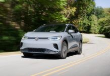 Volkswagen відкликає сотні електрокросоверів ID.4 через ризик займання батарей Volkswagen відкликає сотні електрокросоверів ID.4 через ризик займання батарей