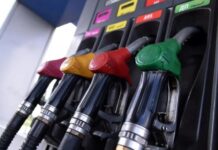 Ціни на бензин і дизель можуть піднятися ще на 2 грн/л найближчими тижнями Ціни на бензин і дизель можуть піднятися ще на 2 грн/л найближчими тижнями