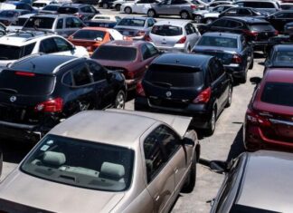 Топ-10 авто, що без проблем проїдуть понад 200 000 км Топ-10 авто, що без проблем проїдуть понад 200 000 км