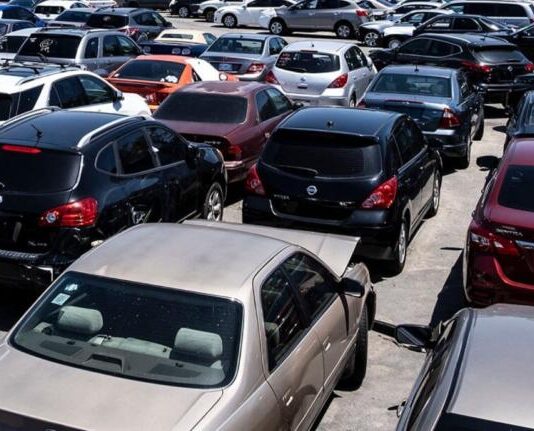 Топ-10 авто, що без проблем проїдуть понад 200 000 км Топ-10 авто, що без проблем проїдуть понад 200 000 км