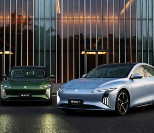 ЄС планує скасувати мита на китайські електромобілі та запровадити мінімальні ціни ЄС планує скасувати мита на китайські електромобілі та запровадити мінімальні ціни