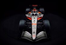 Audi офіційно представила болід R26 для дебюту у Формула-1 (фото) Audi офіційно представила болід R26 для дебюту у Ф1 (фото)