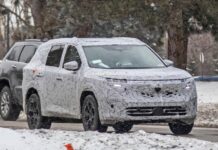 Новий Nissan Rogue 2027 помічений на тестах (фото) Новий Nissan Rogue 2027 помічений на тестах (фото)