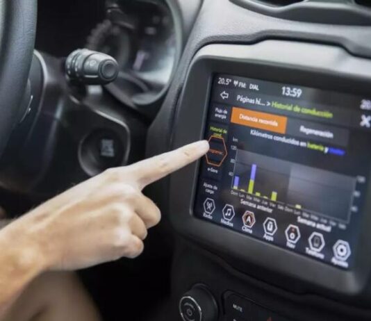 Експерт розповів, чому за опції у машині доведеться платити щомісяця Експерт розповів, чому за опції у машині доведеться платити щомісяця