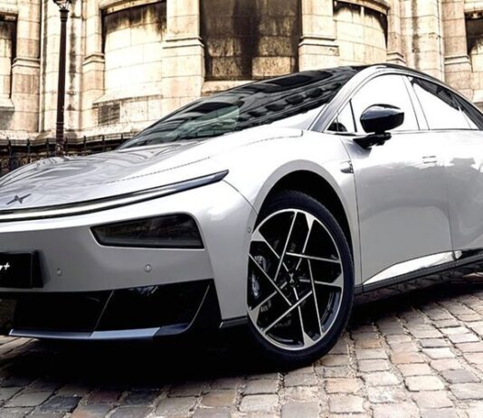 Китайський седан Xpeng P7+ кидає виклик Volkswagen у Європі Китайський седан P7+ кидає виклик Volkswagen у Європі