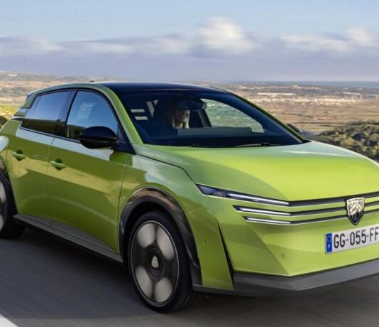 Дизайнери показали, яким може стати Peugeot 208 у 2027 році Дизайнери показали, яким може стати Peugeot 208 у 2027 році