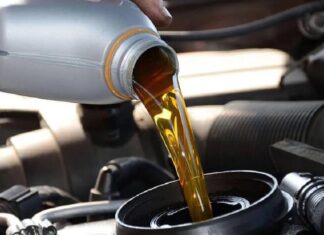 Як на СТО можуть обдурити під час заміни оливи Як на СТО можуть обдурити під час заміни оливи
