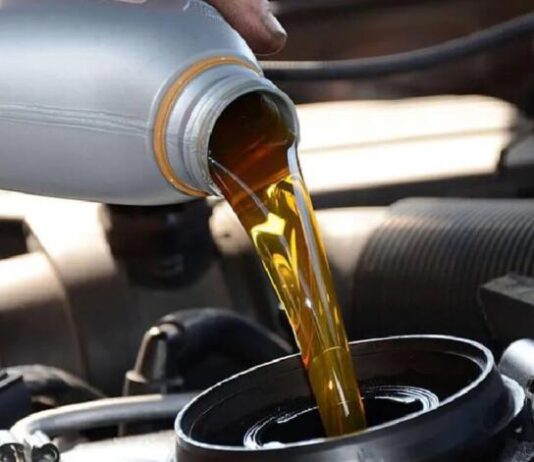Як на СТО можуть обдурити під час заміни оливи Як на СТО можуть обдурити під час заміни оливи