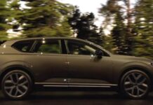 Volvo показала електрокросовер EX60 з незвичайним ефектом на колесах Volvo показала електрокросовер EX60 з незвичайним ефектом на колесах