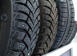 Експерт назвав максимальний термін служби літньої гуми