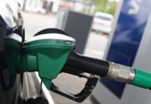 Водії почали запасатися бензином через зростання цін: що прогнозують експерти