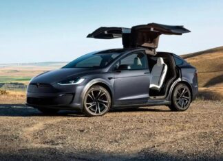 Tesla завершила продаж фінальної версії Model X Signature