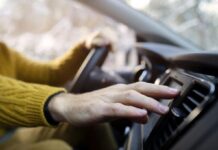 Як правильно прогрівати авто взимку та влітку: прості правила
