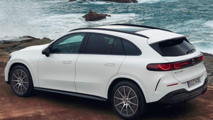 Електричний Mercedes GLC отримав нові версії 250 EQ і 300 4MATIC EQ