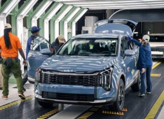 Kia запустила виробництво гібридний Sportage у США